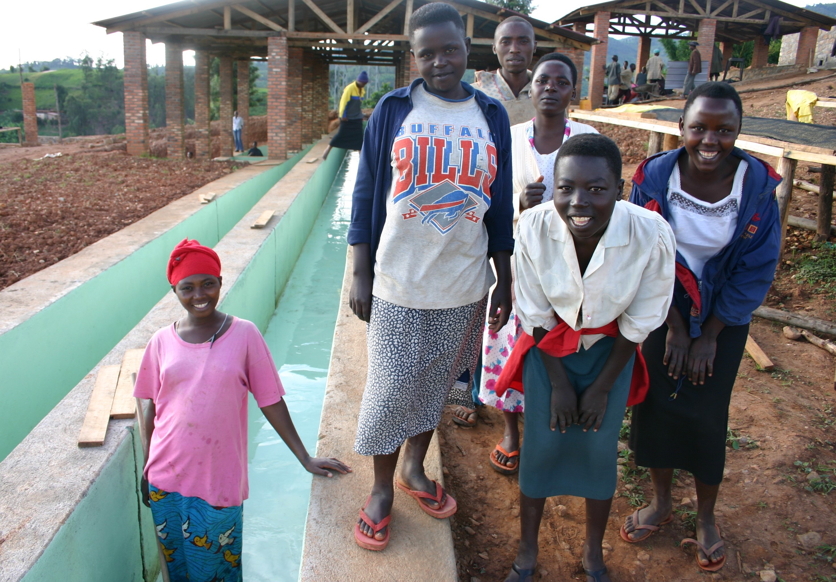 Workers at Kopakama co-op, Mushubati washing station